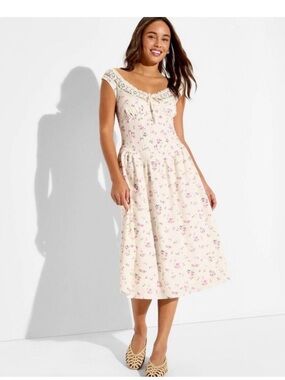 Linen/Rayon Cream Floral Midi Dress with Lace Trim